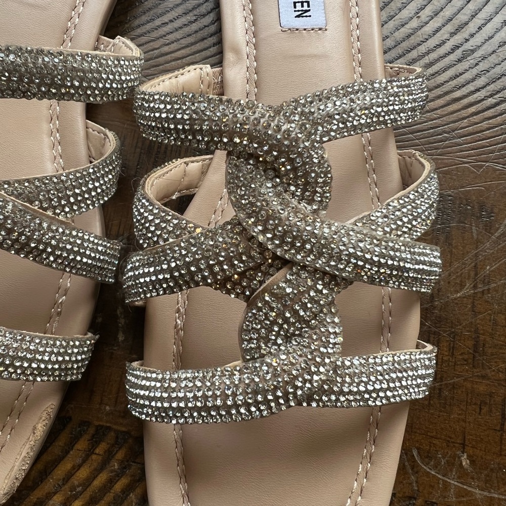 EUC Steve Madden Sandals - Picture 3 of 5